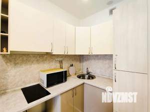 1-к квартира, посуточно, 38м2, 2/20 этаж