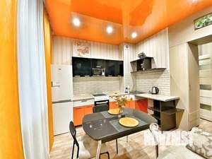 1-к квартира, посуточно, 44м2, 1/1 этаж