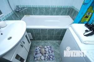 1-к квартира, посуточно, 50м2, 4/5 этаж
