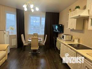 1-к квартира, посуточно, 42м2, 1/1 этаж