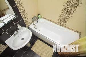 1-к квартира, посуточно, 48м2, 12/17 этаж