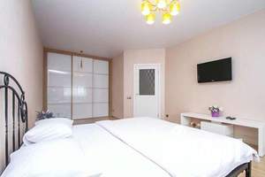 1-к квартира, посуточно, 48м2, 13/17 этаж