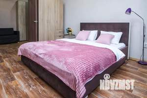 2-к квартира, посуточно, 72м2, 7/9 этаж