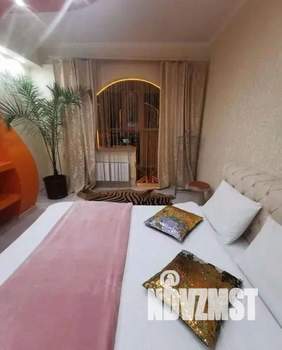 1-к квартира, посуточно, 50м2, 1/1 этаж