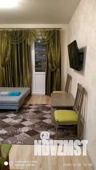 Студия квартира, посуточно, 33м2, 3/17 этаж
