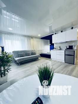 Студия квартира, посуточно, 30м2, 4/5 этаж