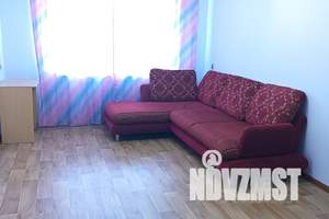 1-к квартира, посуточно, 40м2, 3/9 этаж