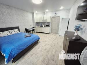 Студия квартира, посуточно, 35м2, 10/25 этаж