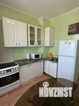 1-к квартира, посуточно, 45м2, 3/17 этаж