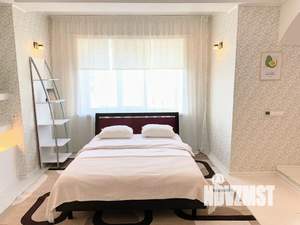 Студия квартира, посуточно, 45м2, 2/9 этаж
