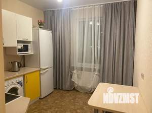 1-к квартира, посуточно, 43м2, 1/1 этаж