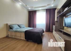 1-к квартира, посуточно, 42м2, 17/17 этаж