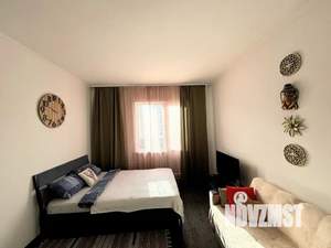 1-к квартира, посуточно, 35м2, 8/17 этаж