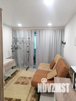 Студия квартира, посуточно, 20м2, 1/8 этаж