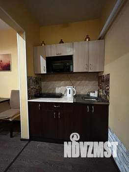 Студия квартира, посуточно, 30м2, 1/17 этаж