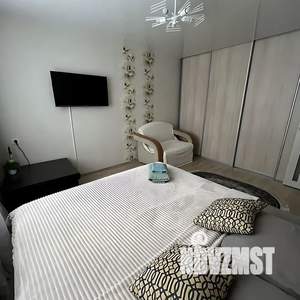 1-к квартира, посуточно, 40м2, 3/5 этаж