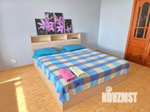 1-к квартира, посуточно, 46м2, 6/9 этаж