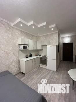 Студия квартира, посуточно, 30м2, 12/17 этаж