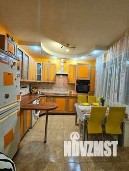 1-к квартира, посуточно, 75м2, 3/5 этаж