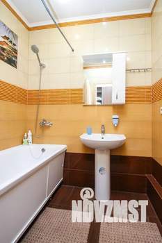 2-к квартира, посуточно, 45м2, 3/22 этаж