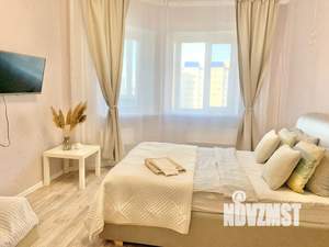 1-к квартира, посуточно, 40м2, 6/9 этаж