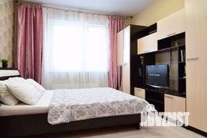 1-к квартира, посуточно, 52м2, 1/1 этаж