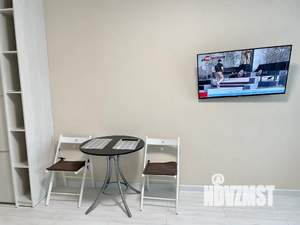 Студия квартира, посуточно, 33м2, 13/18 этаж
