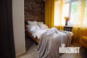Студия квартира, посуточно, 18м2, 1/5 этаж