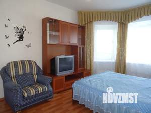 1-к квартира, посуточно, 45м2, 2/9 этаж