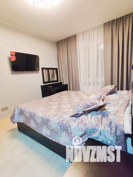 1-к квартира, посуточно, 42м2, 9/16 этаж