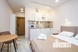 Студия квартира, посуточно, 25м2, 1/18 этаж