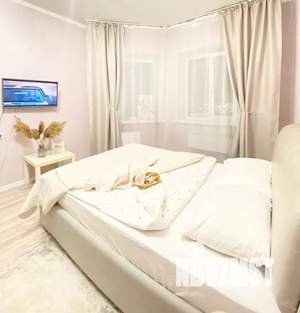 1-к квартира, посуточно, 40м2, 6/9 этаж
