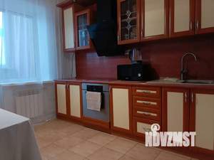 1-к квартира, посуточно, 38м2, 6/10 этаж