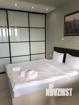 1-к квартира, посуточно, 43м2, 8/18 этаж