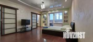 1-к квартира, посуточно, 50м2, 1/1 этаж