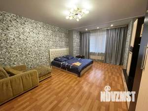 1-к квартира, посуточно, 44м2, 1/9 этаж
