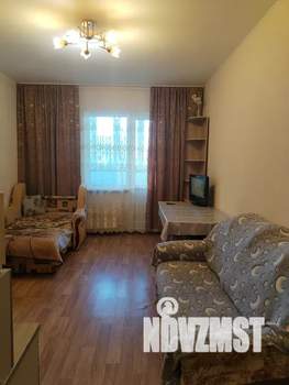 Студия квартира, посуточно, 30м2, 1/17 этаж
