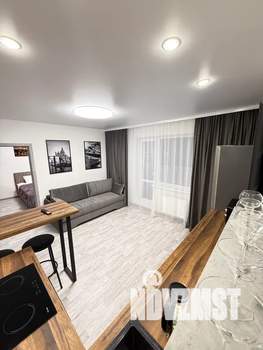 1-к квартира, посуточно, 45м2, 3/9 этаж