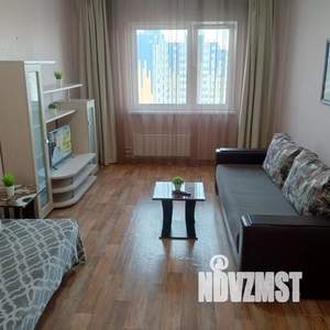 2-к квартира, посуточно, 74м2, 15/17 этаж