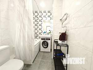 1-к квартира, посуточно, 39м2, 9/9 этаж