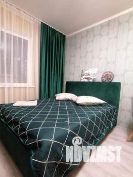 Студия квартира, посуточно, 33м2, 6/18 этаж
