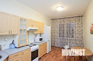 2-к квартира, посуточно, 74м2, 1/1 этаж