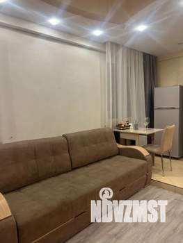 Студия квартира, посуточно, 40м2, 9/12 этаж