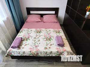 Студия квартира, посуточно, 35м2, 9/17 этаж