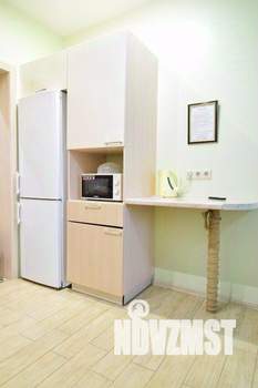 2-к квартира, посуточно, 72м2, 1/1 этаж