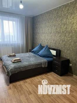 1-к квартира, посуточно, 40м2, 6/17 этаж