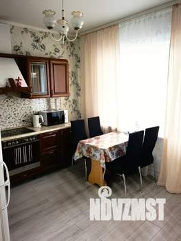 1-к квартира, посуточно, 42м2, 13/17 этаж