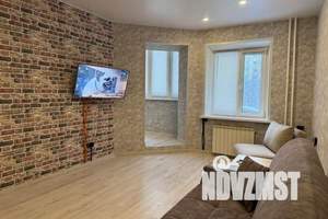 1-к квартира, посуточно, 42м2, 2/9 этаж