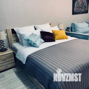 1-к квартира, посуточно, 37м2, 3/5 этаж