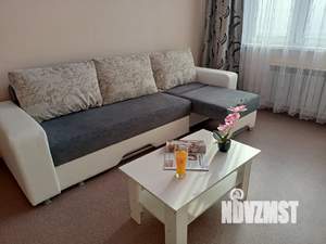 2-к квартира, посуточно, 65м2, 8/18 этаж